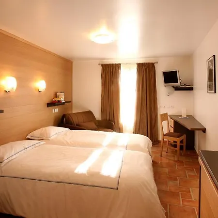 Guest house Chalet Colinn *
